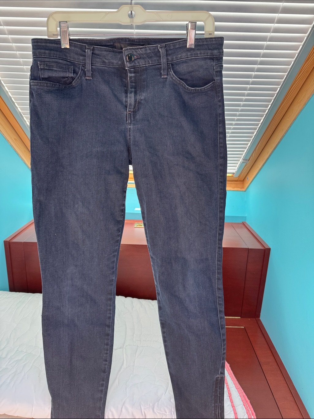 Joe’s Dark Wash Zipper Skinny Jeans
